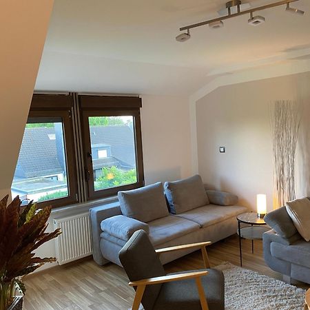 Unter Dem Dach Mit Parkplatz Apartment Bremen Bagian luar foto