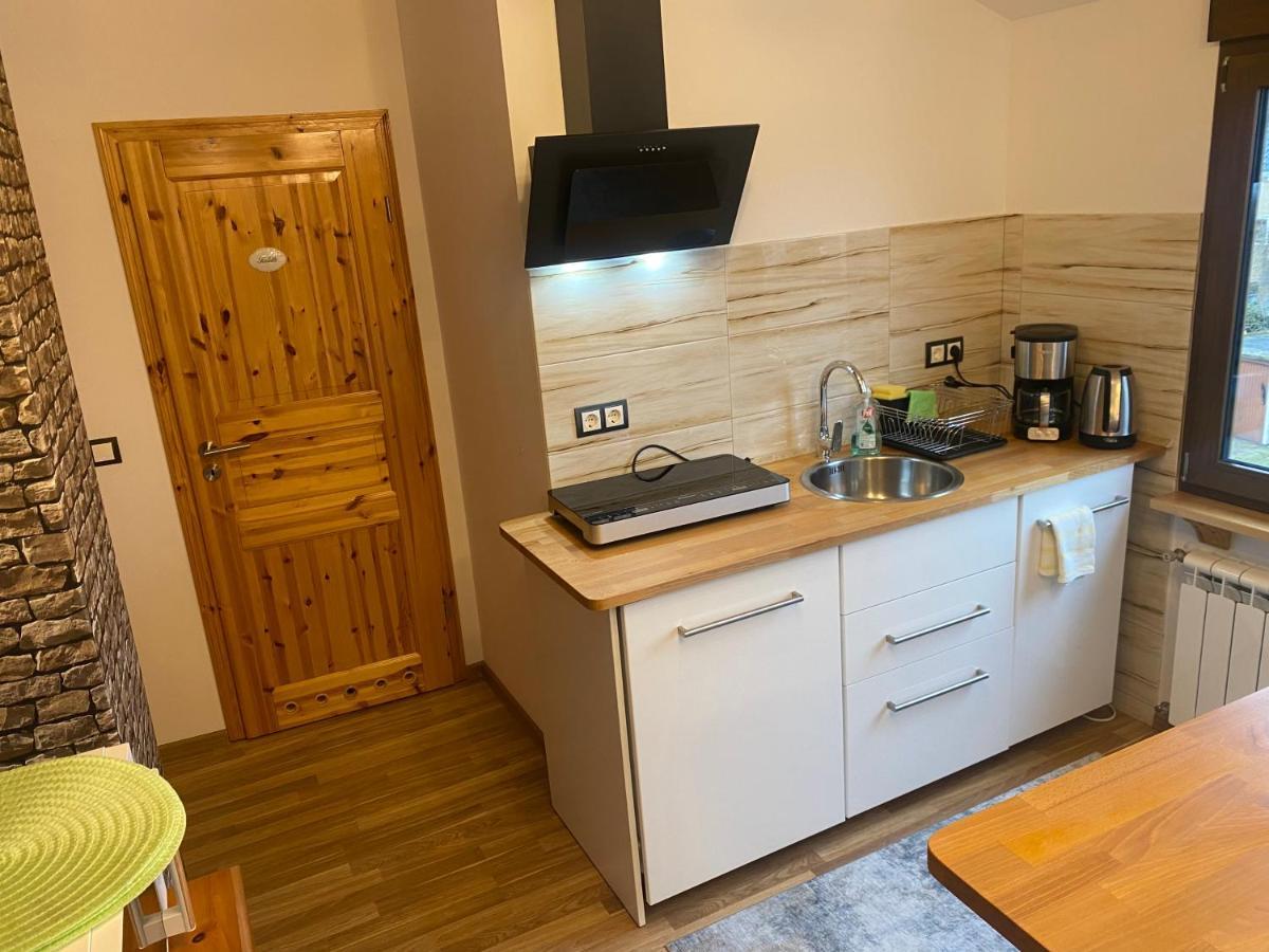 Unter Dem Dach Mit Parkplatz Apartment Bremen Bagian luar foto