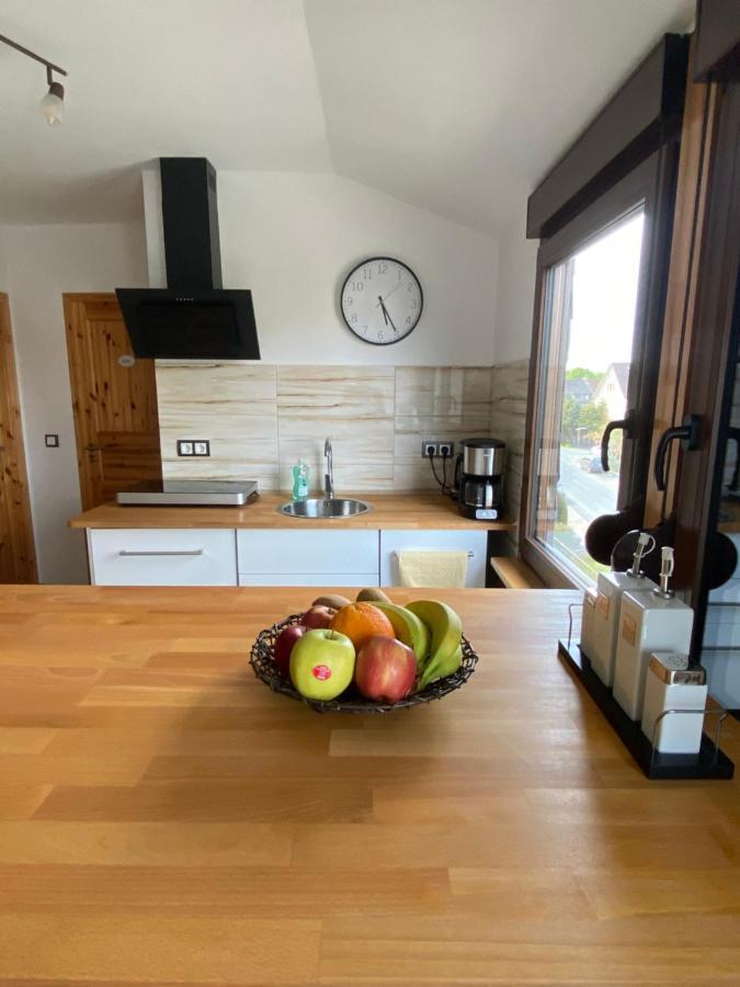 Unter Dem Dach Mit Parkplatz Apartment Bremen Bagian luar foto
