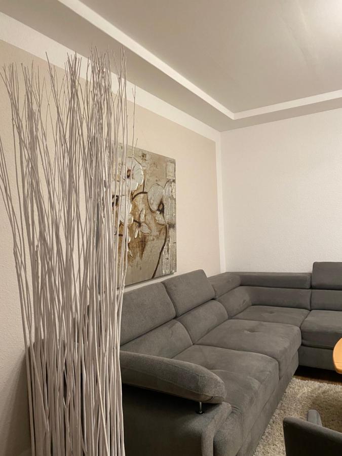 Unter Dem Dach Mit Parkplatz Apartment Bremen Bagian luar foto