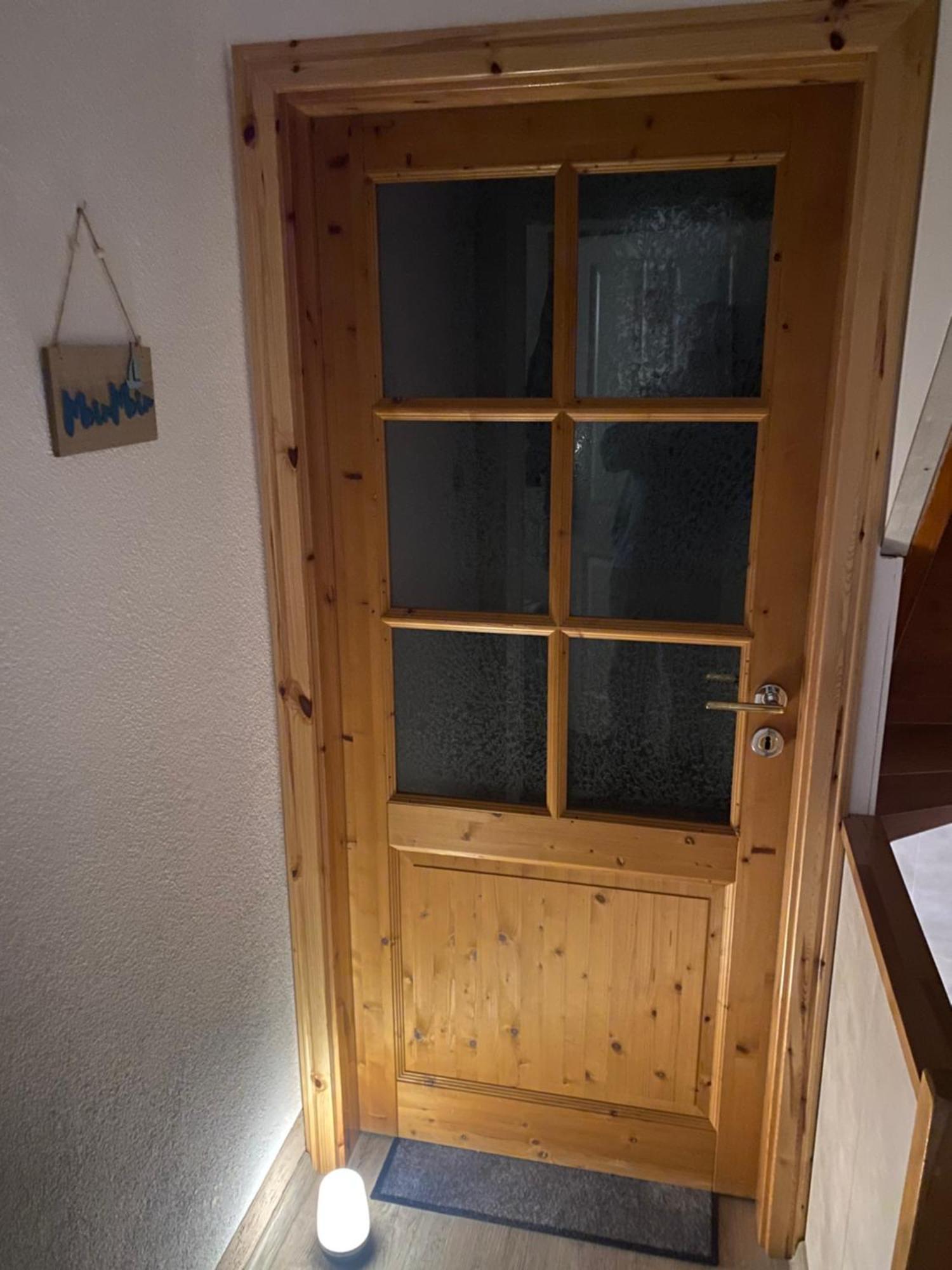 Unter Dem Dach Mit Parkplatz Apartment Bremen Bagian luar foto